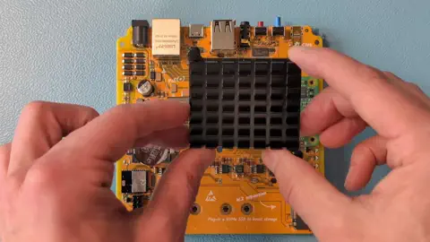 Top view of the board, showing how to install the heat sink